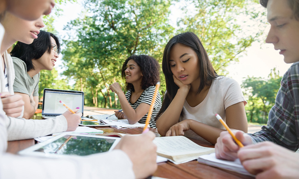 Advantages of Studying at Zhengzhou University, China