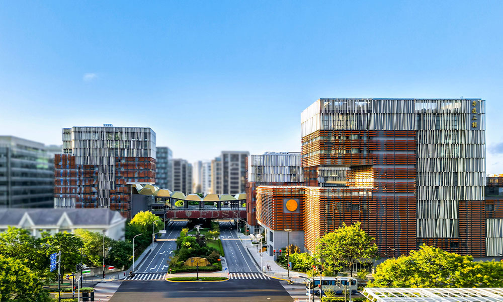 Fudan University, School of Management